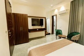 Grand Heritage Hotel and Resort - Image 2