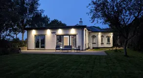 Crossing Cottage Sleeps 6 Parking, Family & Contractors Newark - Image 3