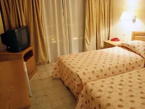 Hotel Mazafran - Image 2