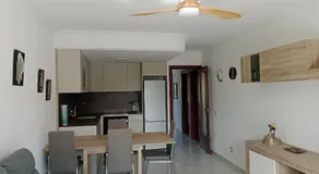 Cozzy flat in a quiet and nice area / Acogedor apartamento en zona tranquila y agradable - Image 3