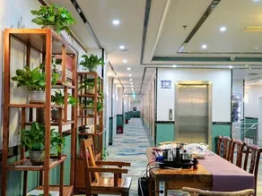 Zhengzhou Yunhe Hot Spring Hotel - Image 4
