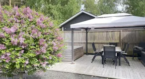 Modern Cottage with Deck in Sandskogen - Image 5