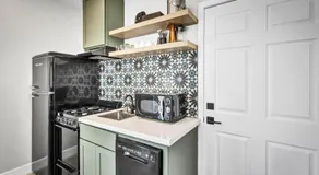 Vista 2-Bedroom Apartment - Free Wifi - Near Beach - Image 2