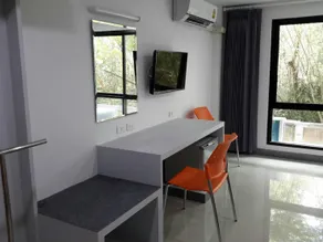 Sakura Budget Hotel - Image 3