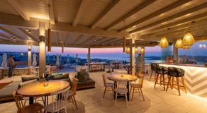 Sunset View Hotel - Image 2