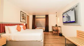 The Grand Sona - Image 2