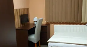 Motel Maria - Image 2