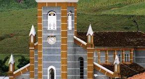 Pousada Moporã, a antiga pousada do Waldir, com amplas suítes no centro de Aiuruoca - Image 3