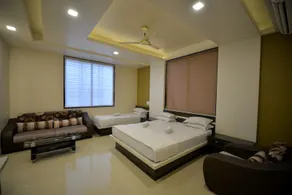 Hotel Radhe Krishna - Image 4