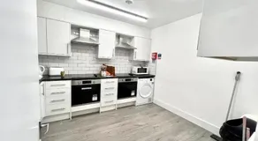 Douglas Home - Image 3