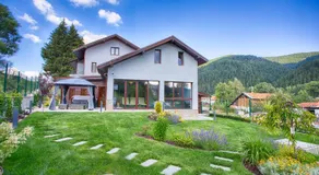 MOUNTAIN HILL LUXURY VILLA - Image 4
