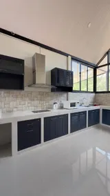 Modern Nature Retreat | Loft • BBQ • 15 Min Beach - Image 4