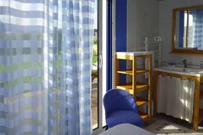 Holiday Home in Le Guilvinec near Sandy Beach - Image 4