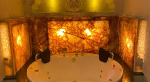 Abu Hayat Cave Suites - Image 5