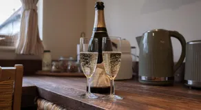 Roost in Heyshott - Image 4