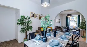 Stylish 2-Bed House by 53 Degrees Property, Perfect for Business Stays! - Image 5