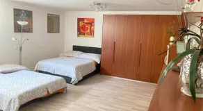 Studio 1 1/2 - Image 2