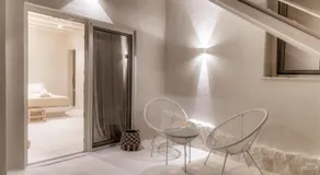 White Suites Syros - Image 4