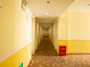 Home Hotel (Ninghai China Mold City Xingning Middle Road) - Image 4