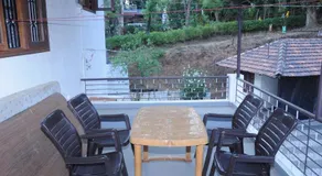 Misty Retreat (Pragati House) - Image 4
