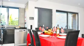 Villa Waikiki - Moradia familiar com BBQ e piscina aquecível - Image 4