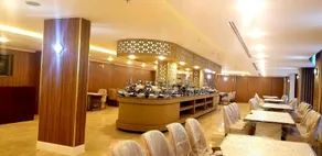 Tulip Plaza Hotel - Image 4