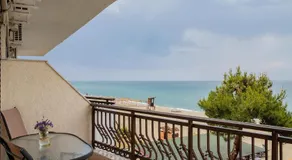 OCEANA Beach Hotel - Image 4