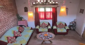 Villa Shantiniketan - Luxurious & Romantic - Image 4