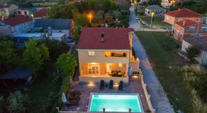Nelly Apartments - Image 3