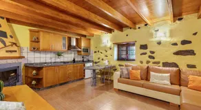 Lola And Rafael's Houses - Image 4