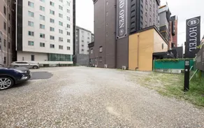 Brown Dot Cheonan Seongjeong Branch - Image 3