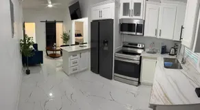 Kozy House - Image 3