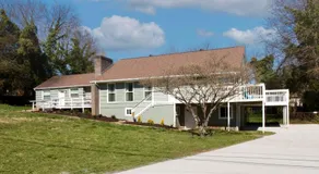Spacious 3BR Knoxville Home - Sleeps 6 -Full Kitchen - Image 5