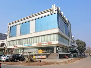 OYO Ss Hotel - Image 4