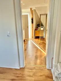 Wohltuende Ausblick exklusivem Ambiente mit Balkon - Image 4