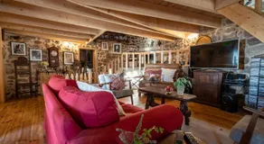 Old House - Image 3