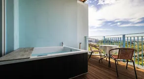 Ocean Soleview Hotel - Image 3