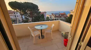 ele&gio accomodation - Sea View - Image 5