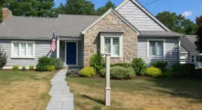 94 Green St - Image 3