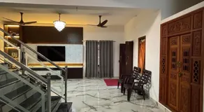 Spacious 3BHK Duplex Villa with minimal amenities - Image 3