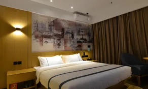 City Comfort Inn Wuhan Optics Valley OuYada Yangjiawan Metro Station - Image 2