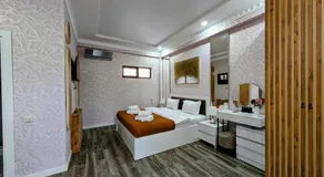 Hotel Leoni - Image 2