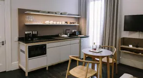 Heritage House - Image 3