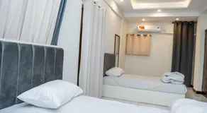 Peace Continental Hotel - Image 2