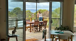 Sunrise on Falie Seaview Eco Accommodation - Image 4