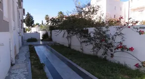 Beautiful apartment with a gorgeous sea view - Image 4