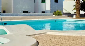 Canaryislandshost l Sol - Image 3