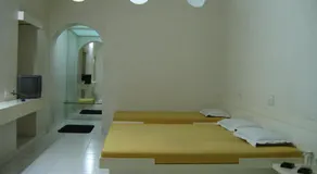 Hotel Plaza - Image 2