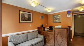 Americas Best Value Inn Hotel - Image 5