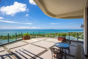 Junda Seaview Hotel - Image 5